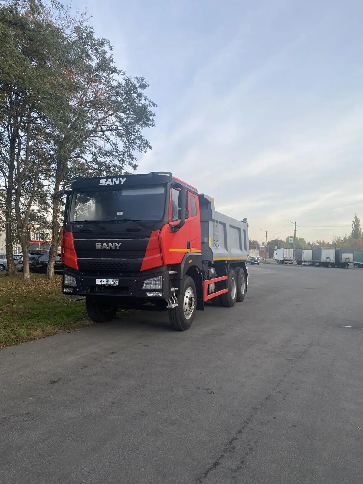 Шоссейный самосвал SANY SYZ316C-8S
